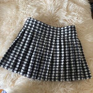 NWOT Self-Portrait Pleated Houndstooth Bouclé Mini Skirt